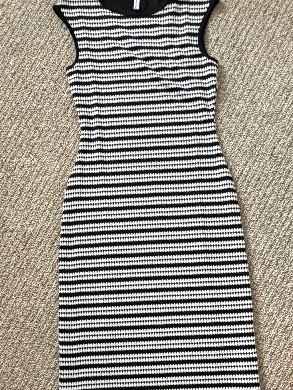 Pretty Garden Sleeveless Black and White Body-con Striped Midi Dress